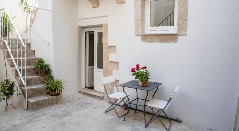 Villa Judaica D'Ortigia Syrakus Exterior foto